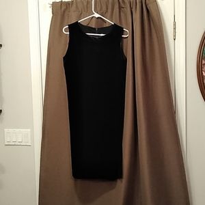 Victor Costa  Black Velvet Sleeveless Dress NWT